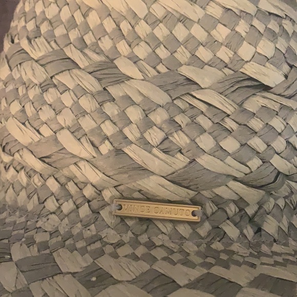 Straw hat - Picture 2 of 3